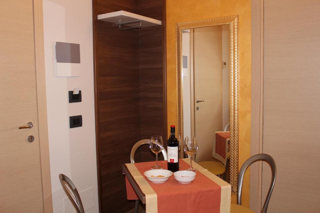 House Beatrice Milano Hotel ภายนอก รูปภาพ