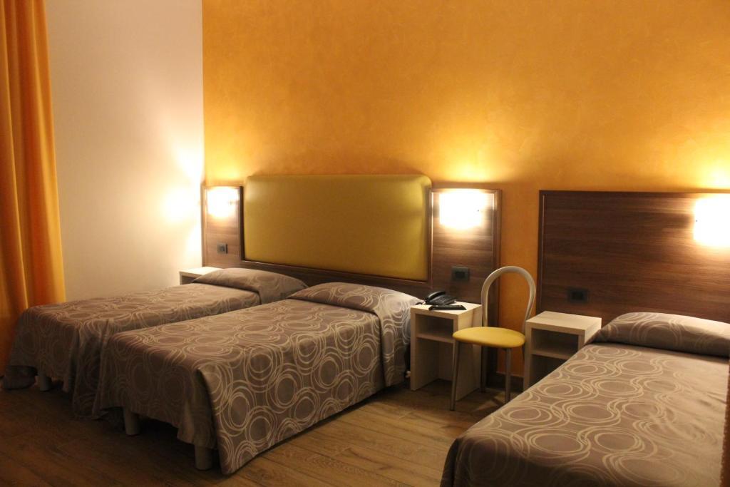 House Beatrice Milano Hotel ภายนอก รูปภาพ